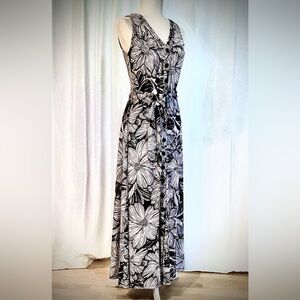 Talbots NWOT Tropical Print Knit Jersey Maxi Dress